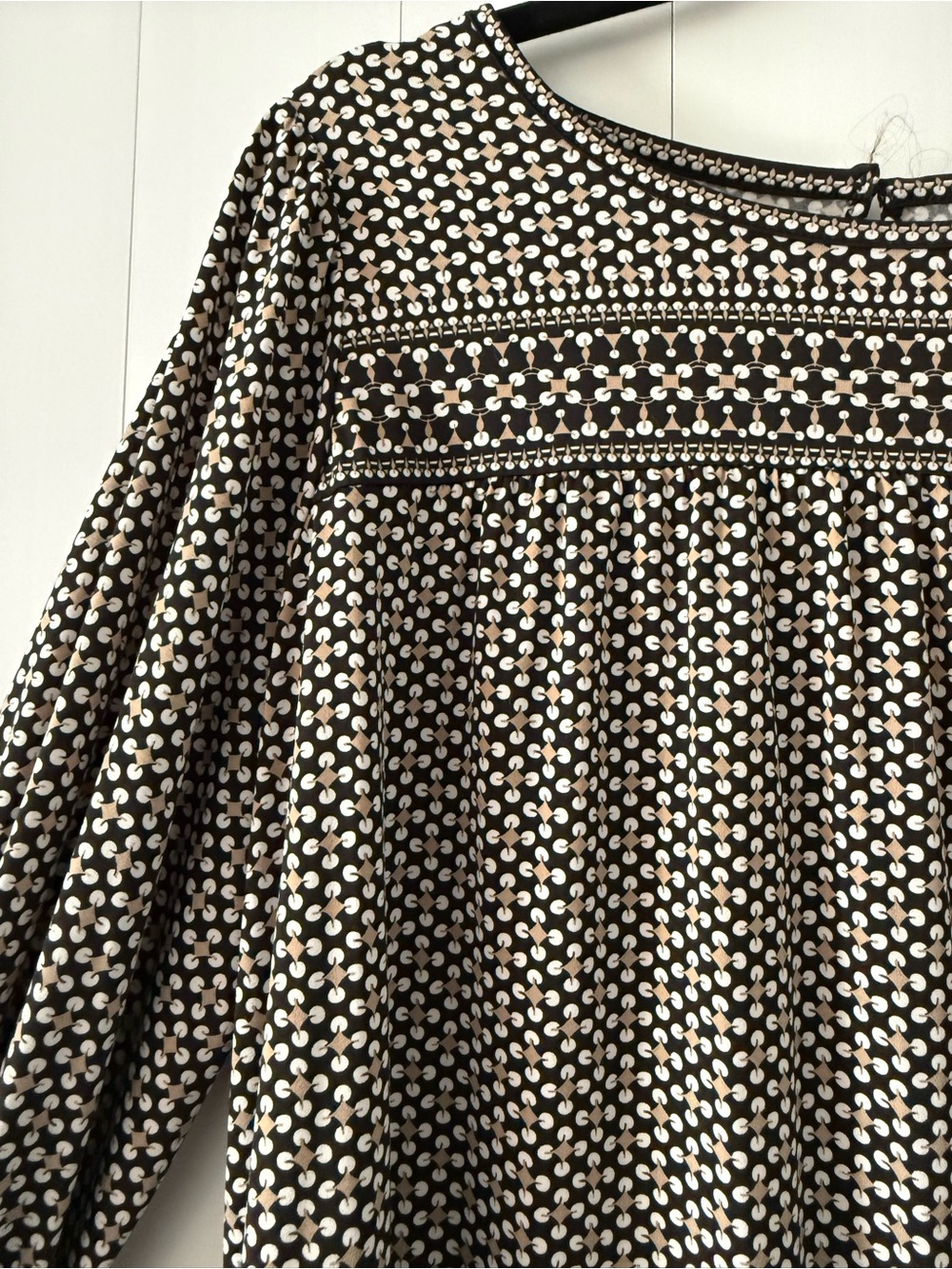 Max Studio Black A-Line Skirt with White & Tan Geometric Print